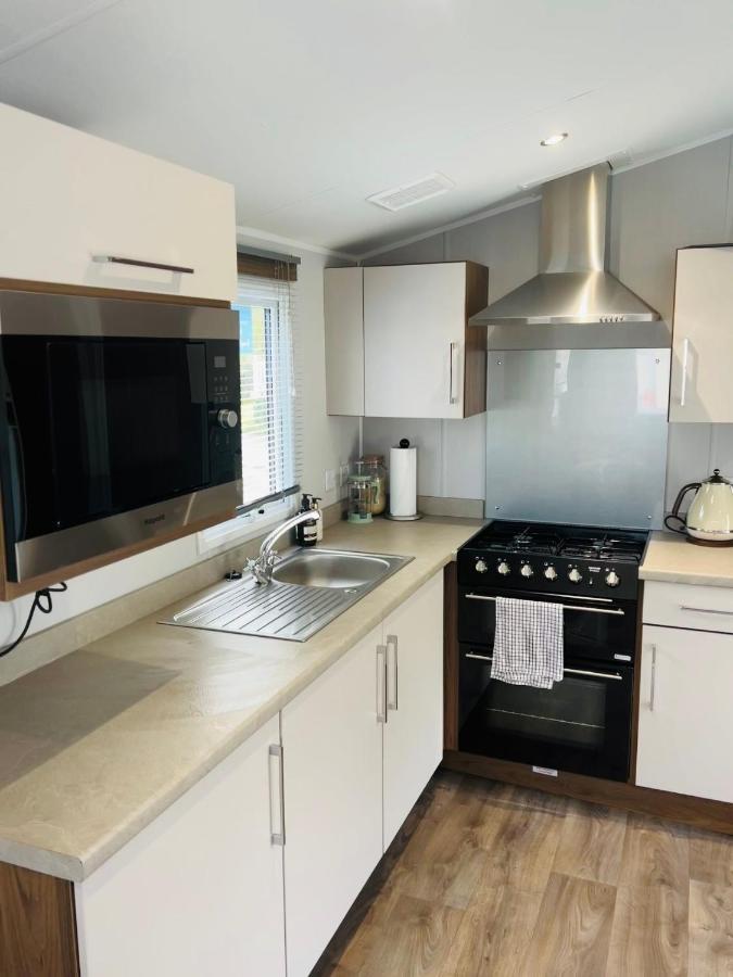 Campingplatz Lovely 3 Bedroom In Seton Wi-fi Xbox *